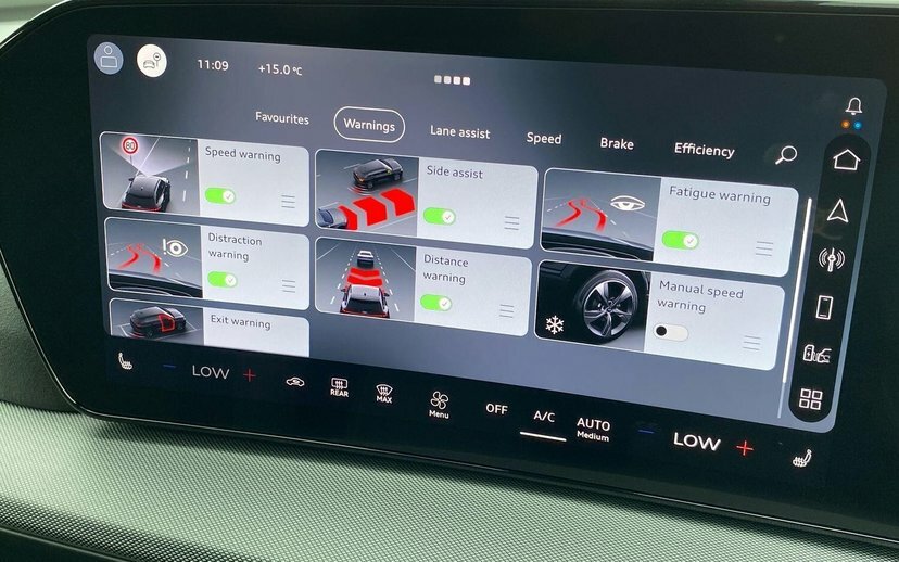 Audi Q4 E Tron 45 Black Edition 5-Door 82Kwh Blue #25