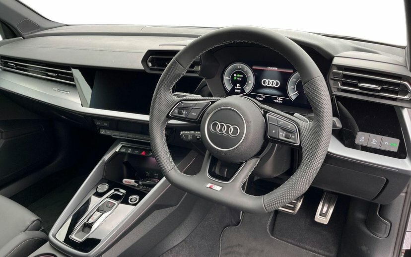 Audi A3 1.5 Tfsie 17.9Kwh S Line Sportback Plug Black #6