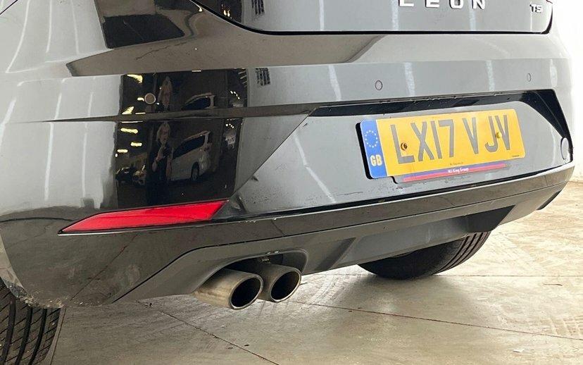 Seat Leon 2L Cupra 300 Red #14