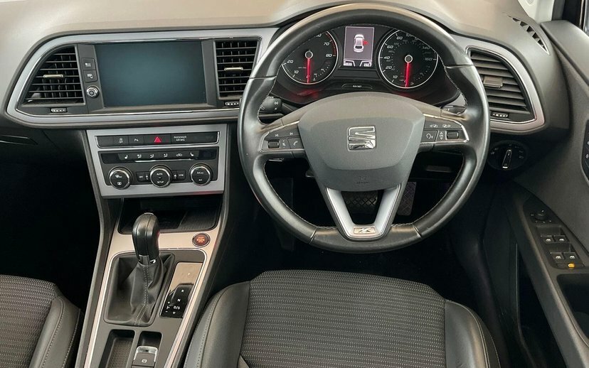 Seat Leon 2L Cupra 300 Red #27