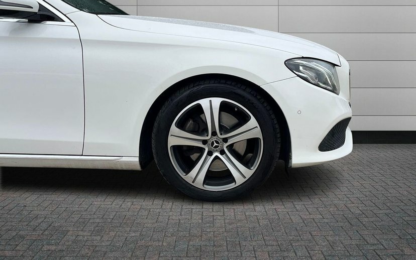 Mercedes-Benz E Class 2.0 E220d Se Premium G-tronic  #5
