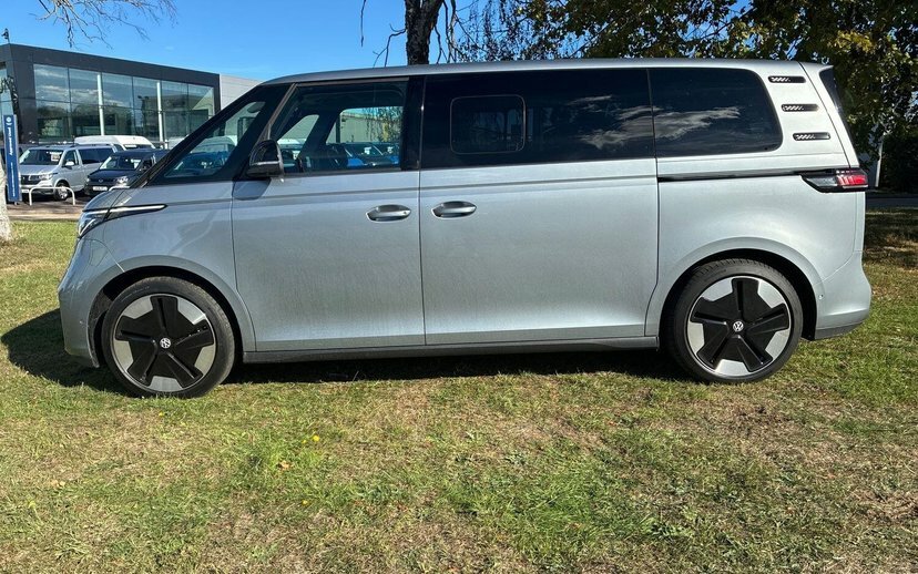 Volkswagen ID.Buzz Pro 79Kwh Commerce Panel Van 28 White #25