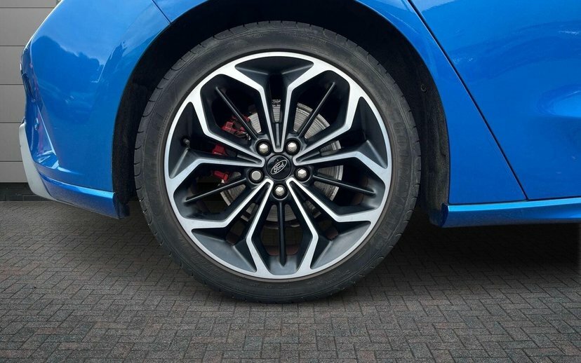 Ford Focus 1.0T Ecoboost Titanium Hatchback Grey #5