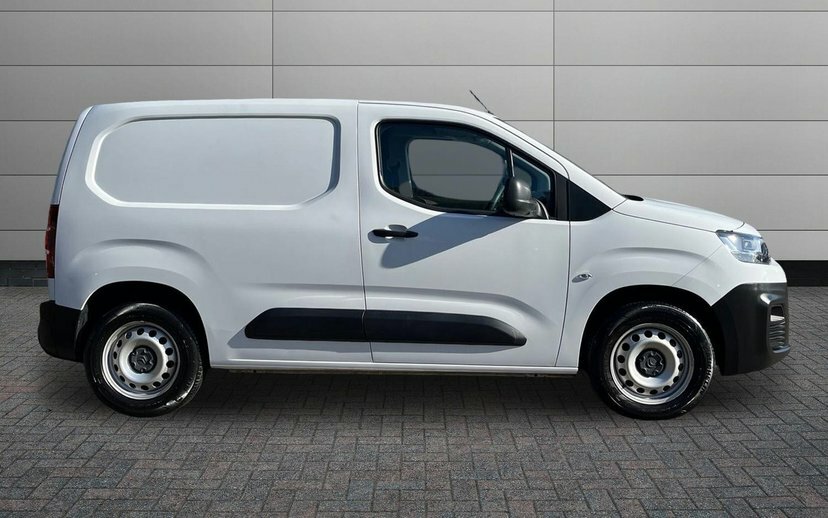 Citroen e-Berlingo 800 50Kwh Enterprise Edition M Panel Van Elect White #4
