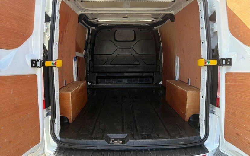 Ford Transit Custom 2.0 280 Ecoblue Limited Panel Van Manua White #2