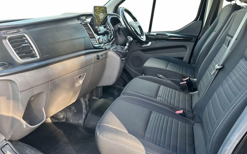 Ford Transit Custom 2.0 300 Ecoblue Limited Panel Van Manua Black #4