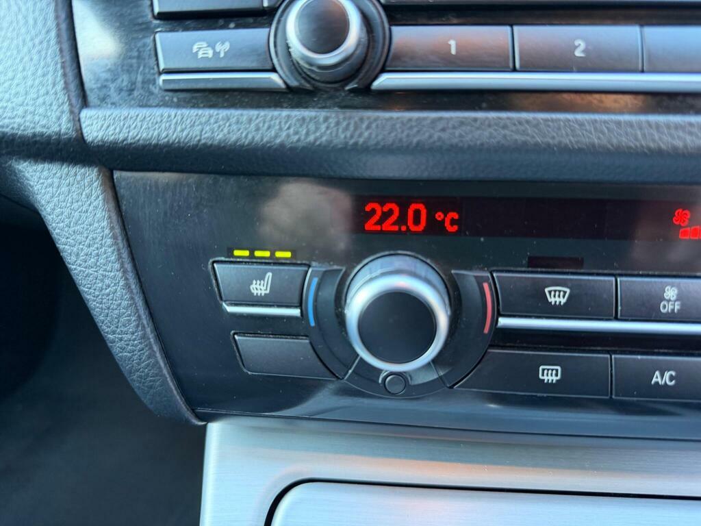 BMW 5 Series 520D M Sport Black #40