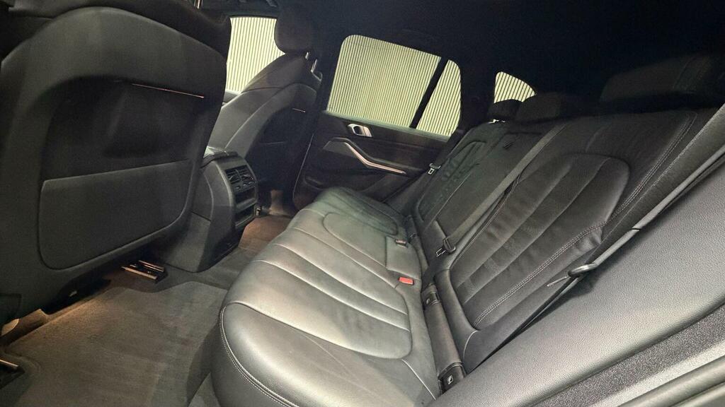 BMW X5 Xdrive30d M Sport Black #8