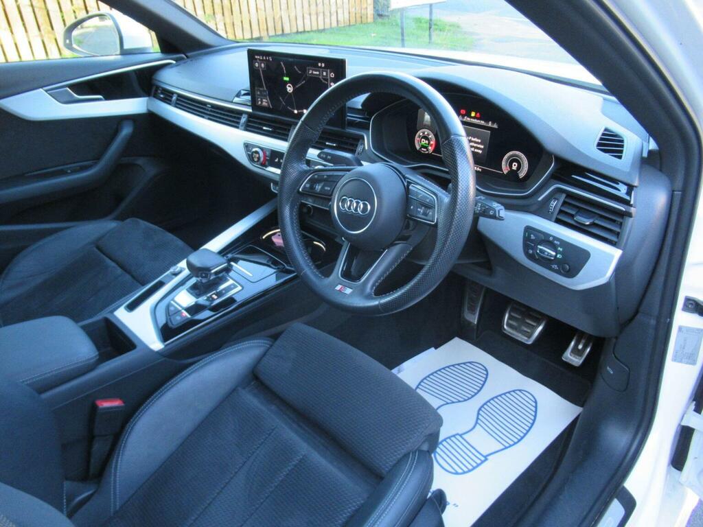 Audi A4 Avant Technik Black #17