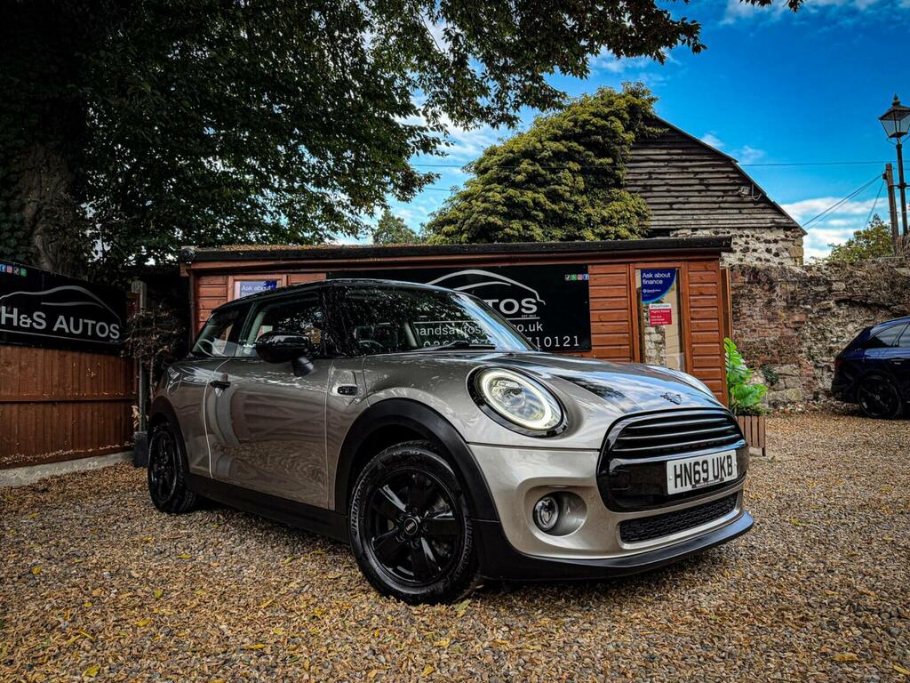 Mini Hatch Hatchback 1.5 Cooper Classic Steptronic Euro 6 S Silver