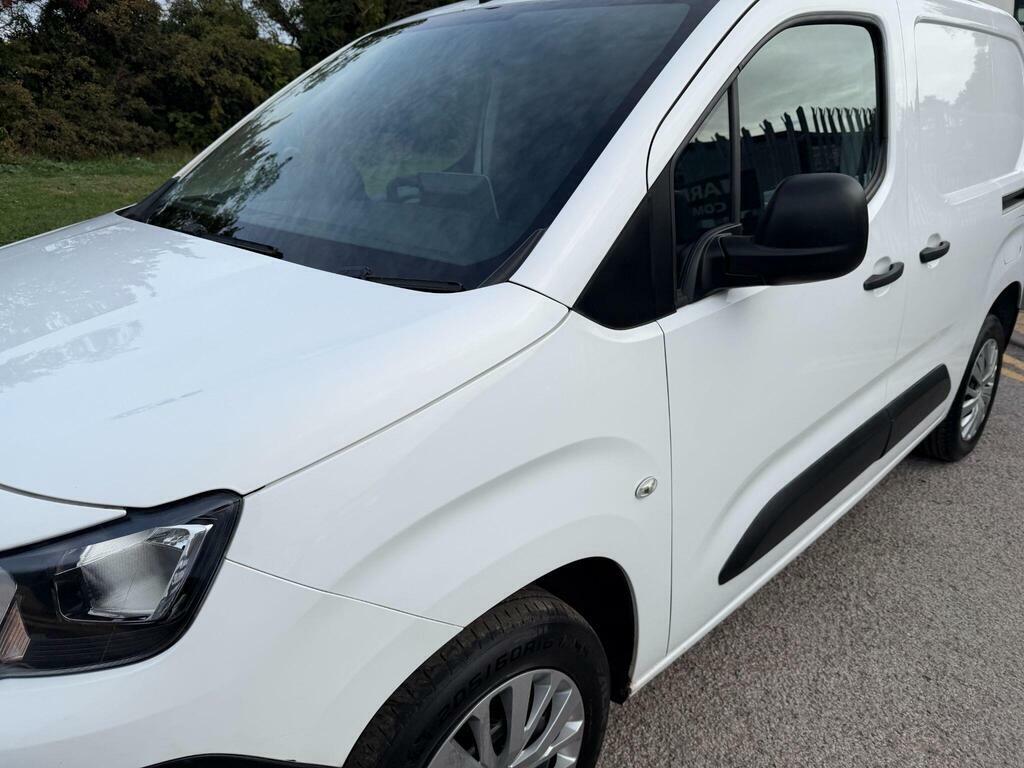 Peugeot Partner 1.5 Bluehdi 1000 Professional Standard Panel Van S White #4
