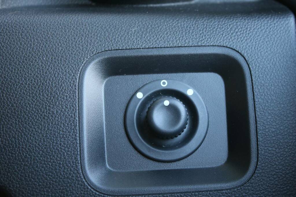 Dacia Duster 1.0 Tce 90 Essential White #25