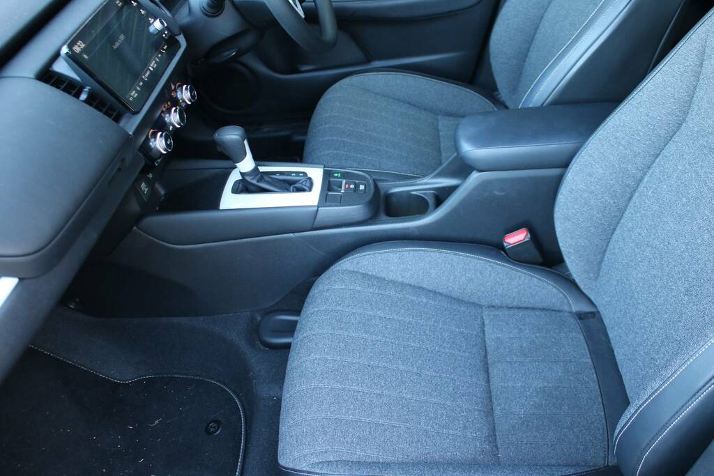 Honda Jazz 1.5 I-mmd 107Ps Sr Blue #17