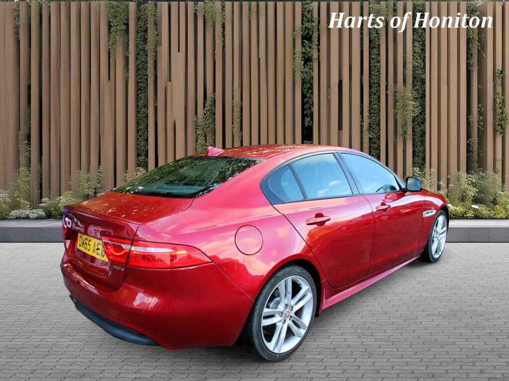 Jaguar XE 2.0 D R-sport 180 Turbo Red #2