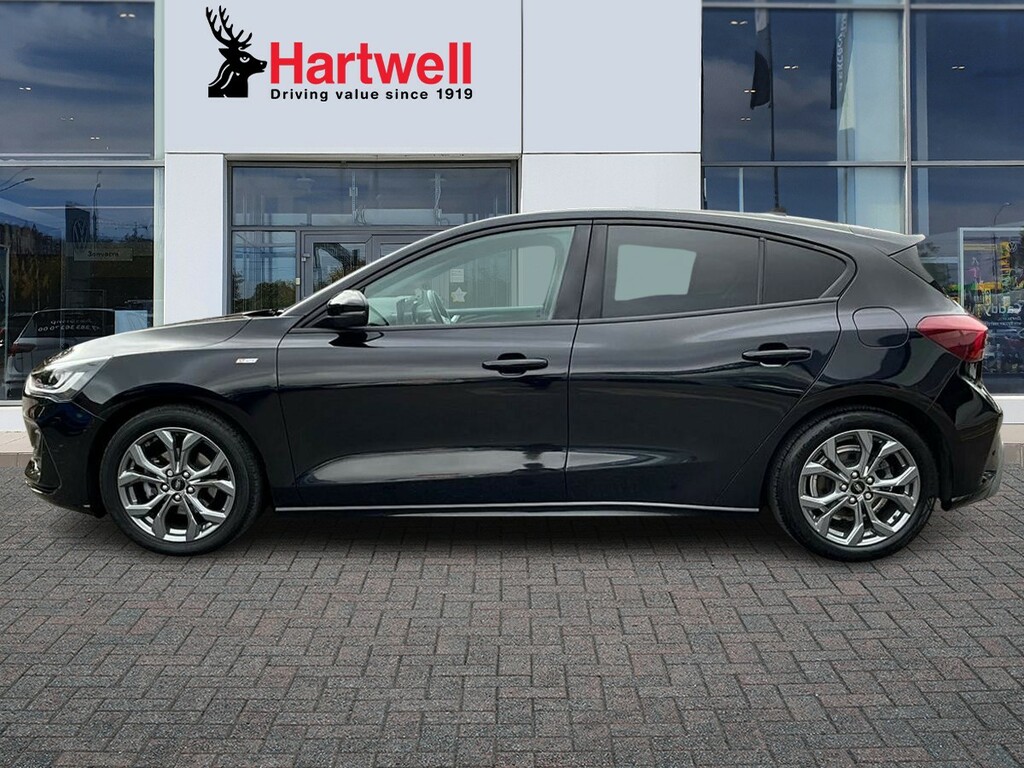 Ford Focus 1.0T Ecoboost St-line Hatchback Black #6