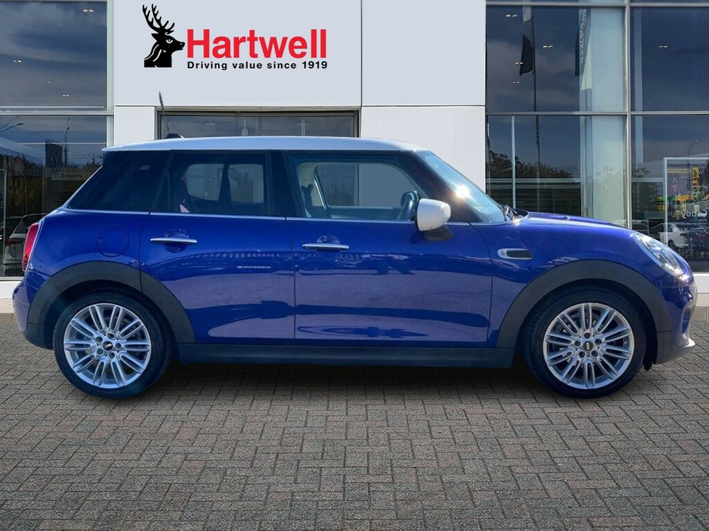 Mini Hatch 1.5 Cooper Exclusive Hatchback Steptron Blue #2