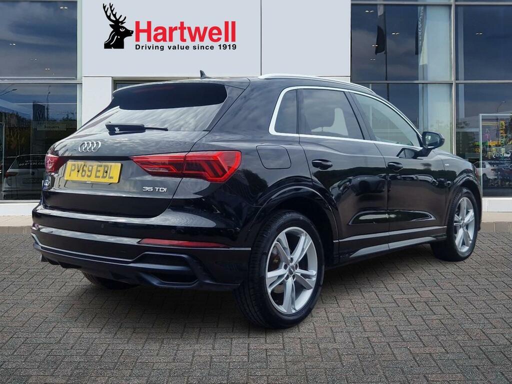 Audi Q3 2.0 Tdi 35 S Line Suv S Tronic Euro 6 Black #3