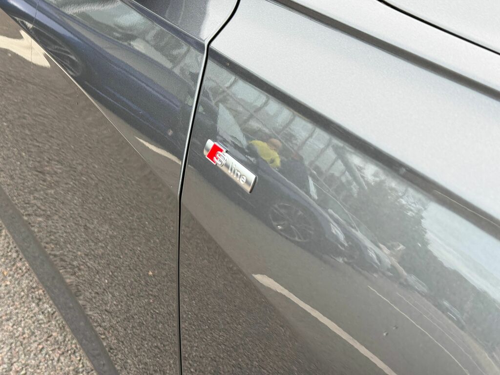 Audi A6 Black Edition Black #3