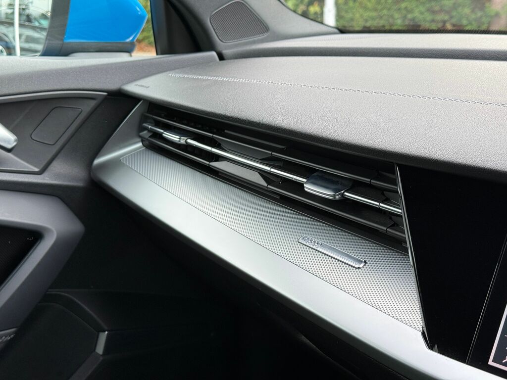 Audi A3 30 Tdi Sport Comfortsound Black #18