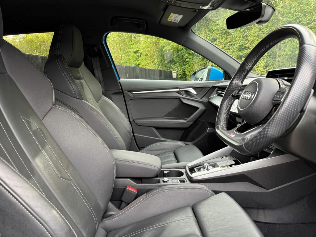 Audi A3 30 Tdi Sport Comfortsound Black #24