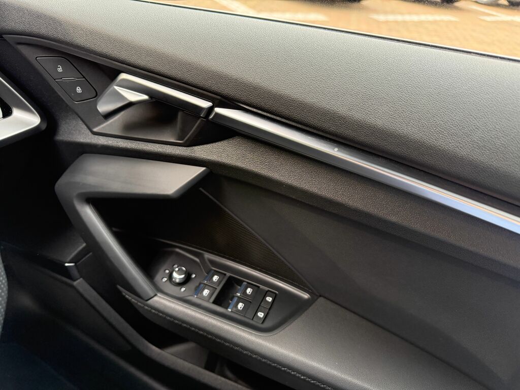 Audi A3 30 Tdi Sport Comfortsound Black #15