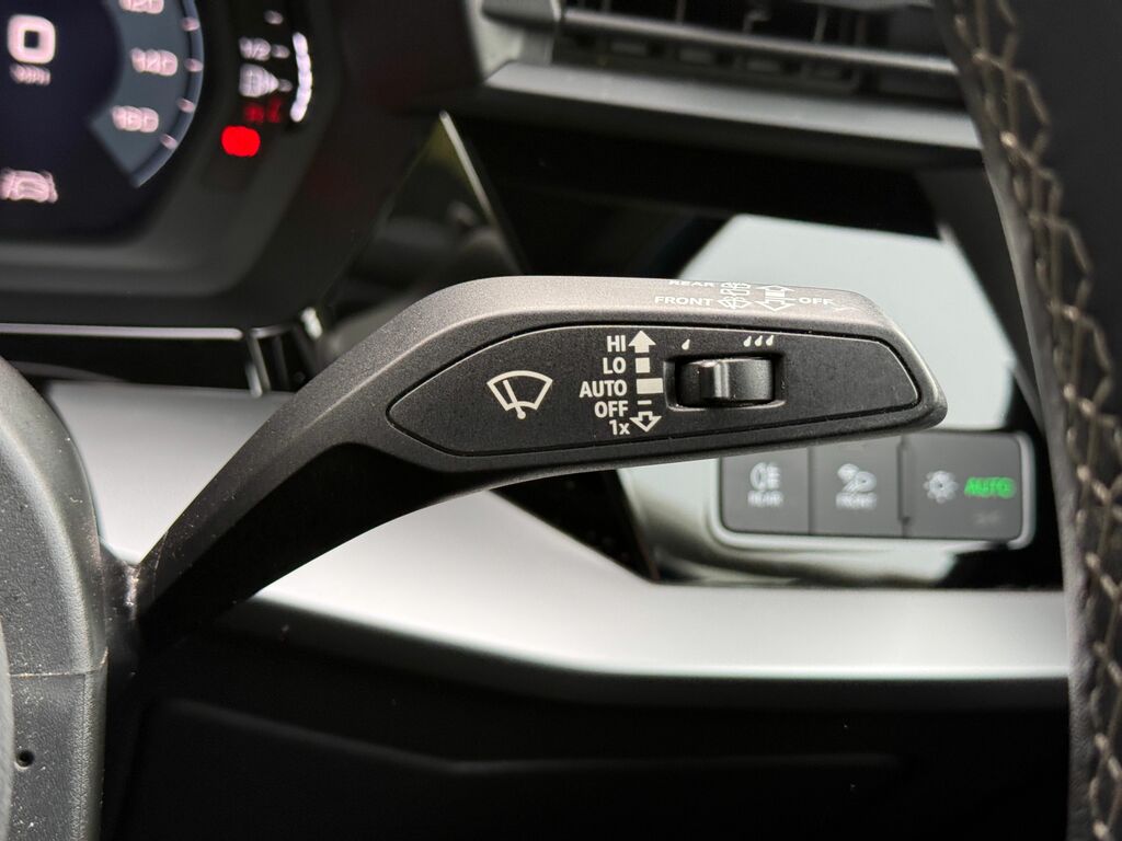 Audi A3 30 Tdi Sport Comfortsound Black #11
