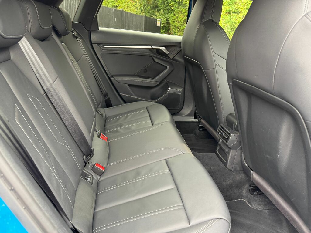 Audi A3 30 Tdi Sport Comfortsound Black #29