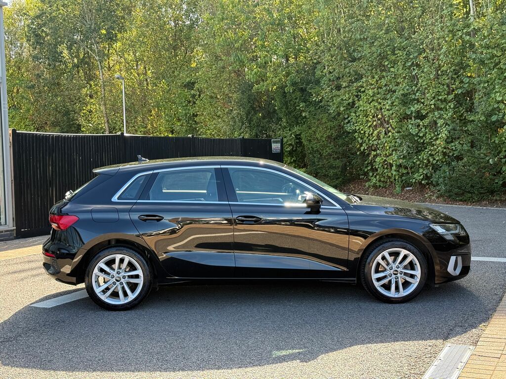 Audi A3 Sport Black #2