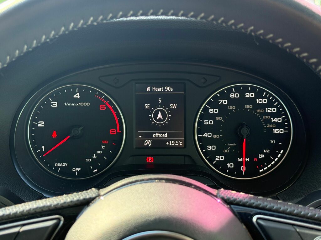 Audi Q2 S Line Black #5