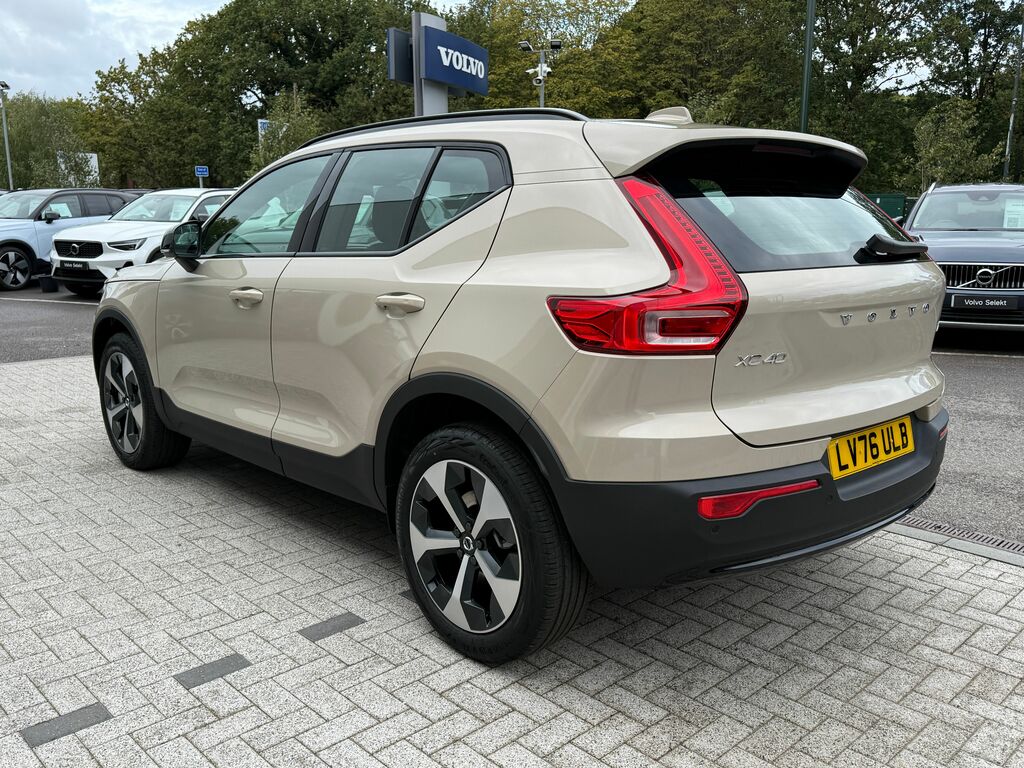 Volvo XC40 2.0 B3 Mhev #9