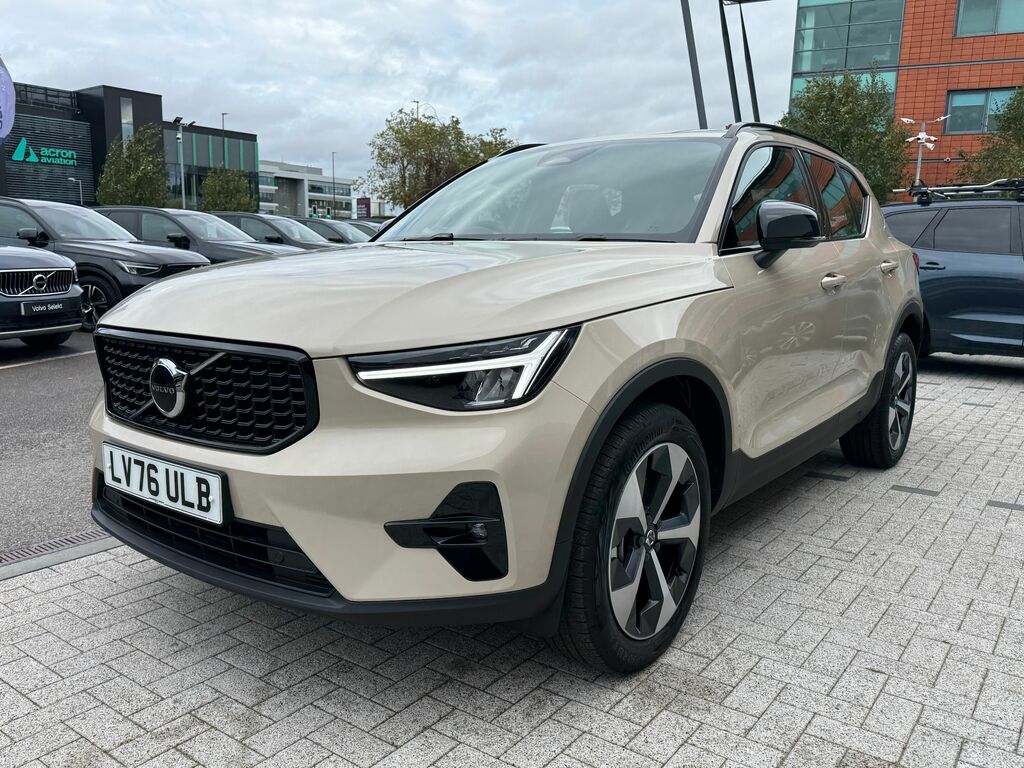 Volvo XC40 2.0 B3 Mhev #11