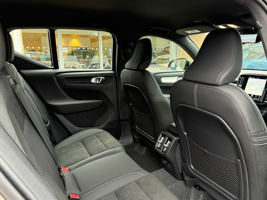 Volvo XC40 2.0 B3 Mhev #21