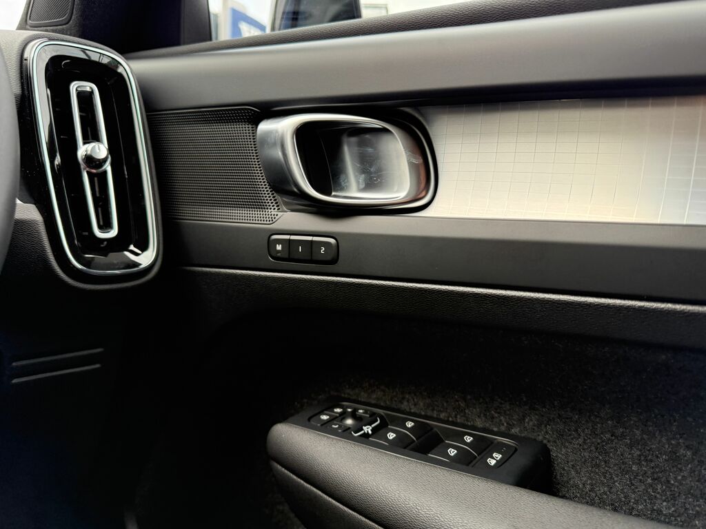 Volvo XC40 2.0 B3 Mhev #38