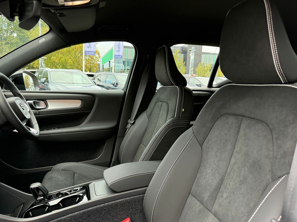 Volvo XC40 2.0 B3 Mhev #26