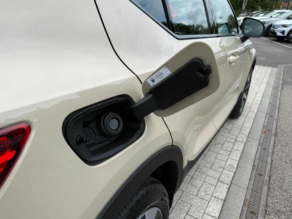 Volvo XC40 2.0 B3 Mhev #15
