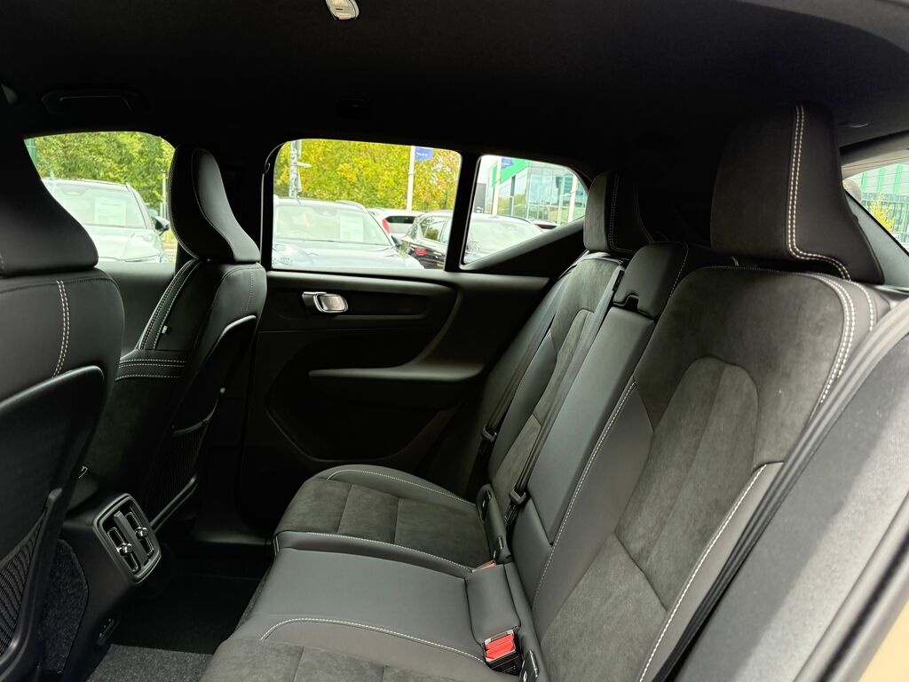 Volvo XC40 2.0 B3 Mhev #27