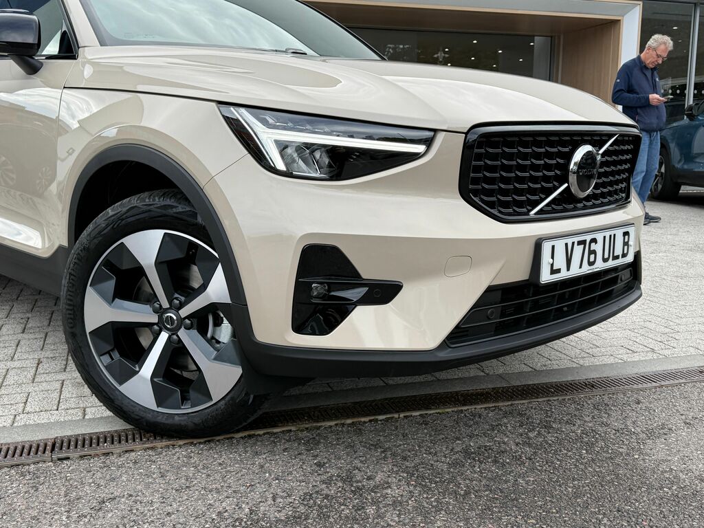 Volvo XC40 2.0 B3 Mhev #7
