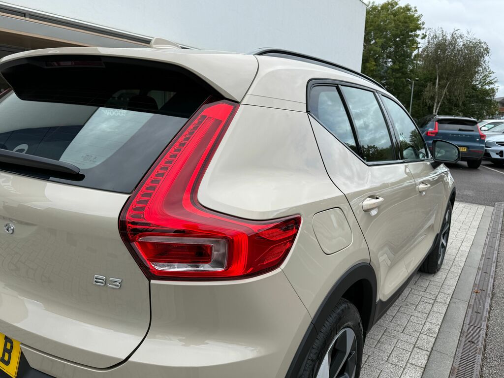 Volvo XC40 2.0 B3 Mhev #16