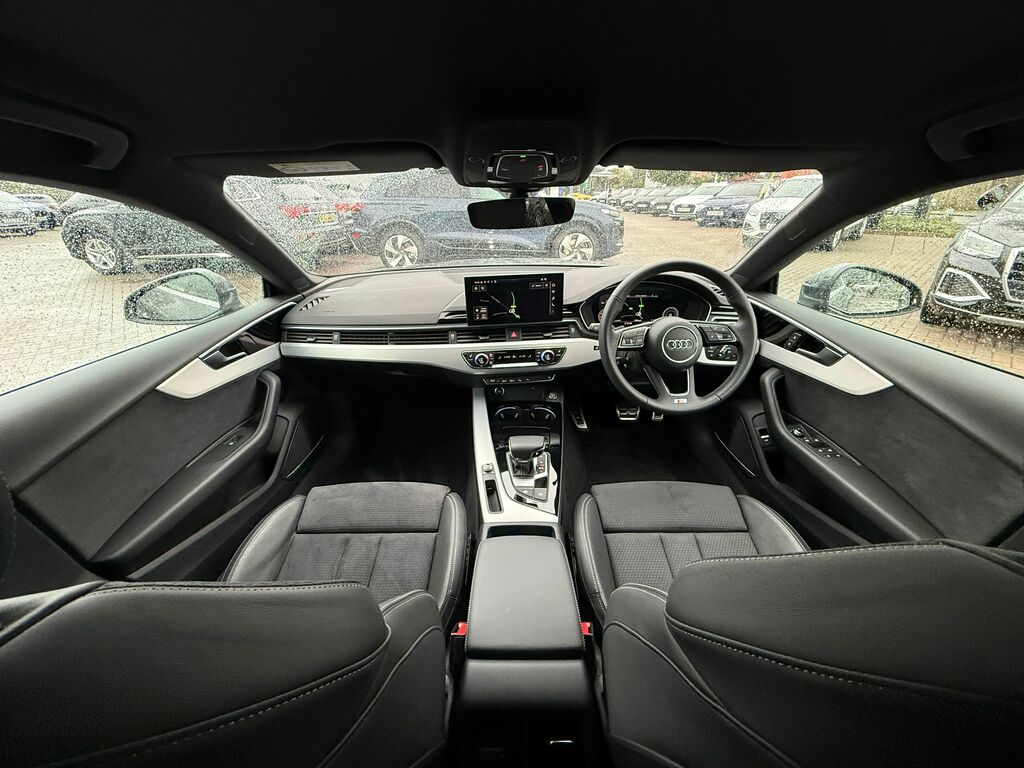 Audi A5 S Line Black #3