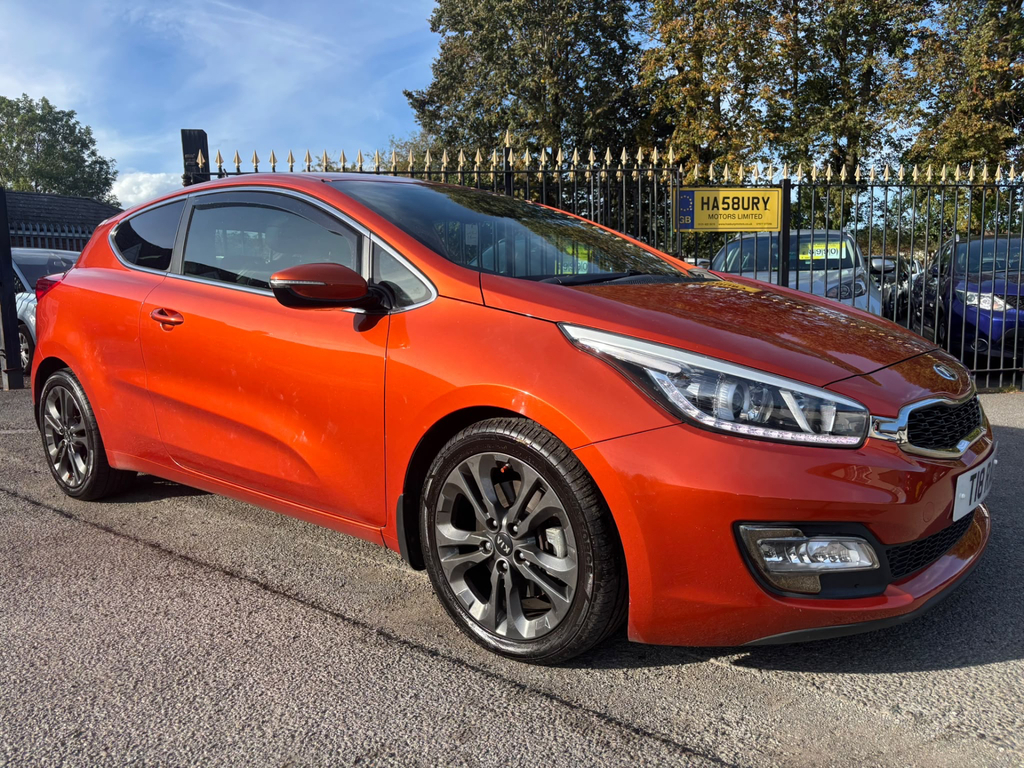 Kia Proceed 1.6 Crdi Ecodynamics Se Hatchback Manua Orange