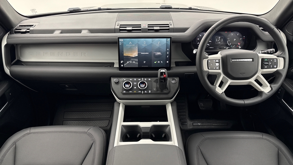 Land Rover Defender 110 2.0 P400e X-dynamic Hse Grey #9