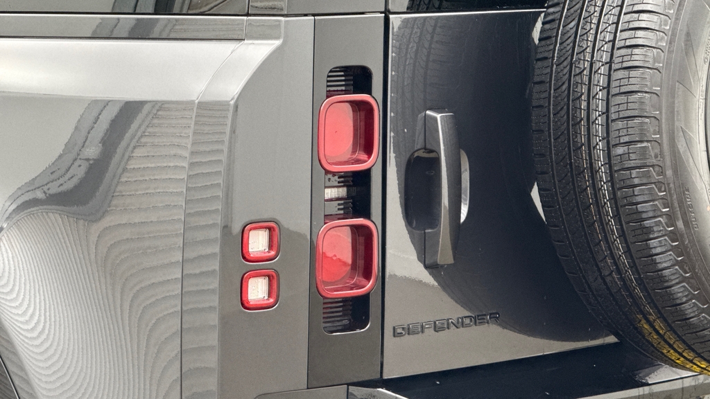 Land Rover Defender 110 2.0 P400e X-dynamic Hse Grey #19