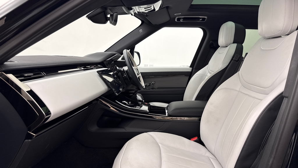 Land Rover Range Rover Sport D300 Dynamic Se Santorini Black Black #3