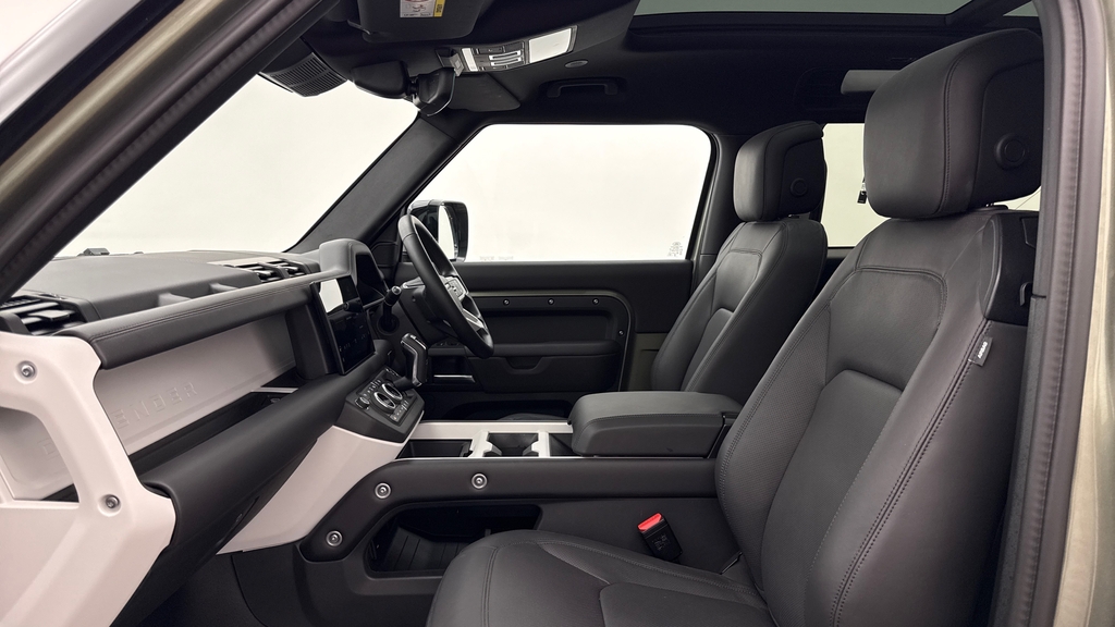 Land Rover Defender 90 D350 X-dynamic Hse Pangea Green Green #3