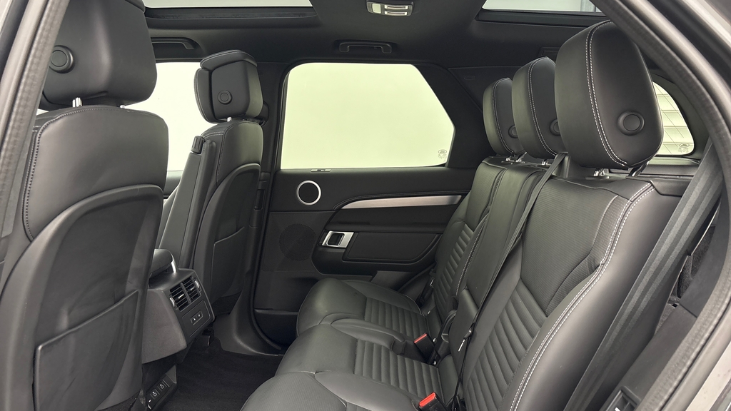 Land Rover Discovery D350 Dynamic Hse Carpathian Grey Grey #4