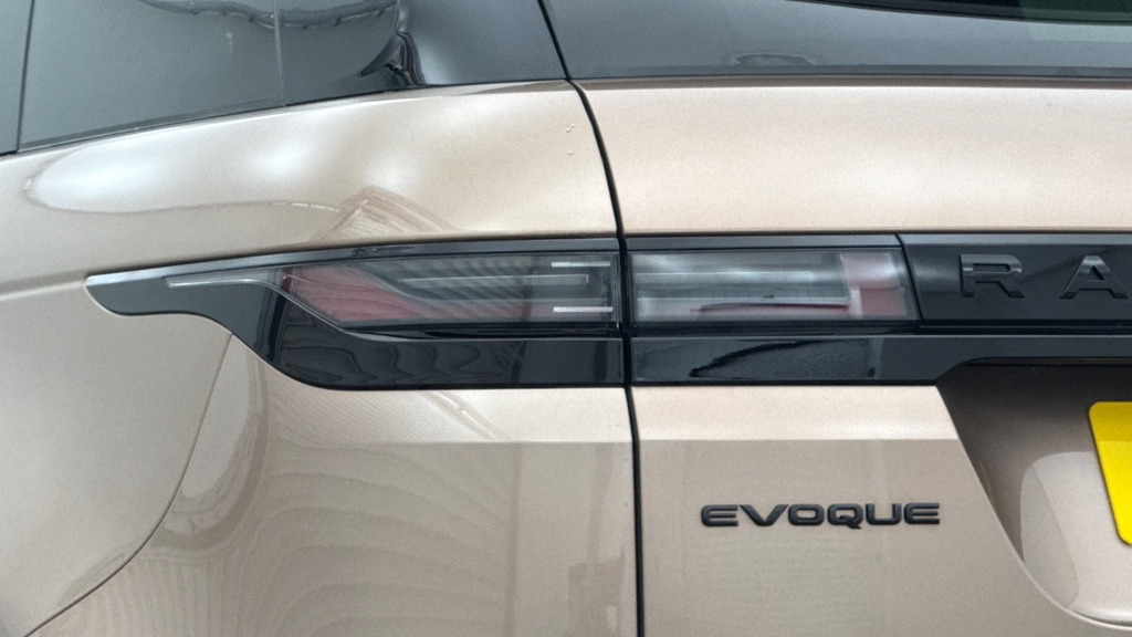 Land Rover Range Rover Evoque 2.0 D200 Revised Hatchbac Silver #19