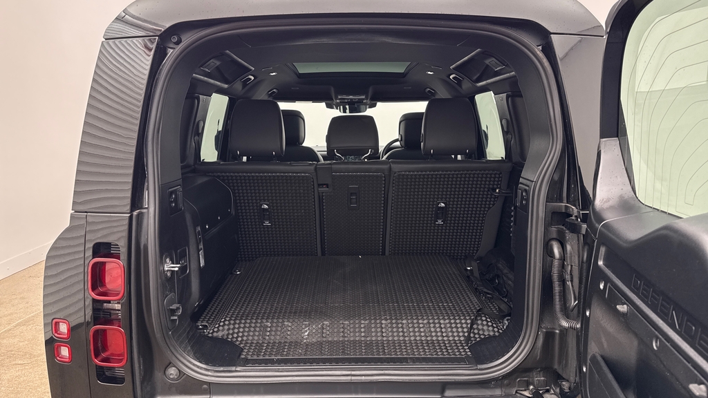 Land Rover Defender 110 3.0 D250 X-dynamic Se 110 Black #10