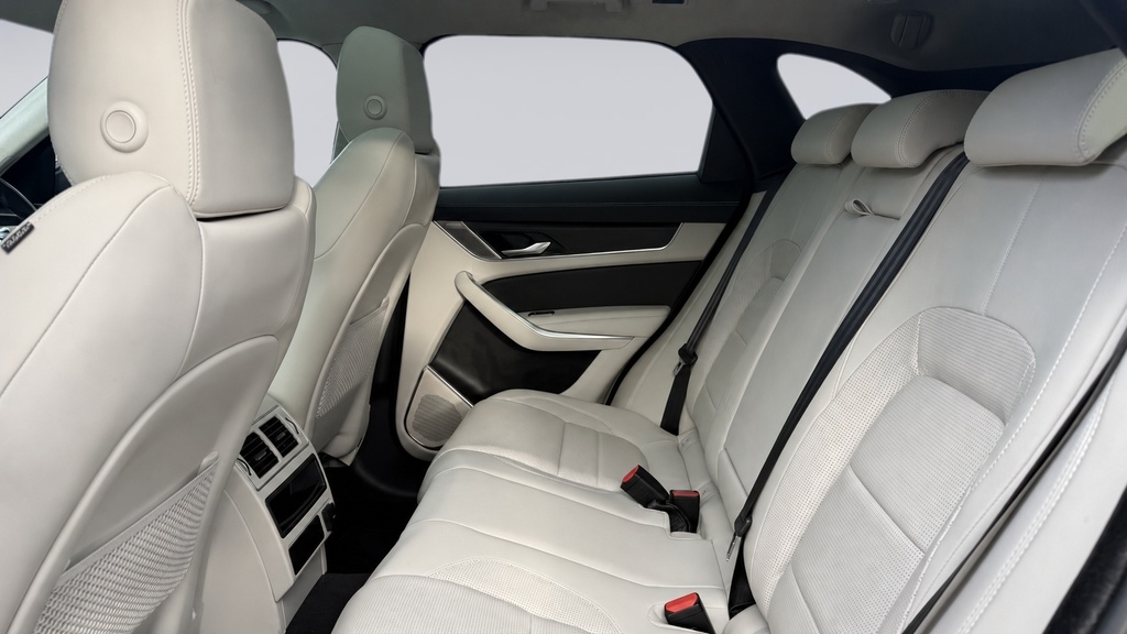 Jaguar F-Pace D300 R-dynamic Hse Firenze Red Red #4