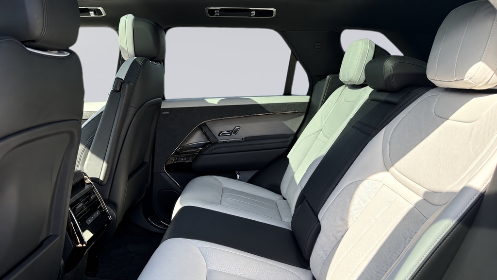 Land Rover Range Rover Sport D250 Edition Santorini Black Black #4