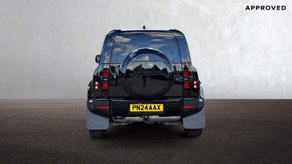 Land Rover Defender 110 D250 Se Santorini Black Black #6